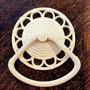 Vintage HOMCO Molded Plastic Wall Towel Holder Cream